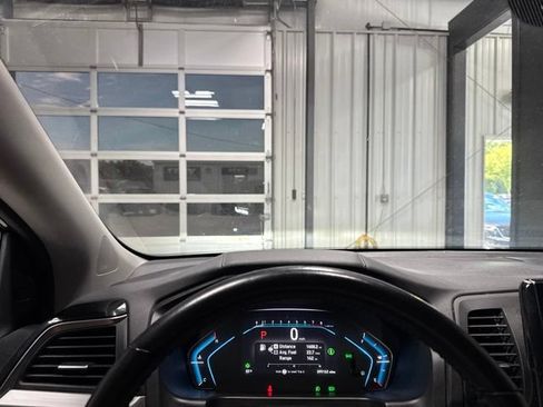 Used 2022 Honda Odyssey Touring image 8