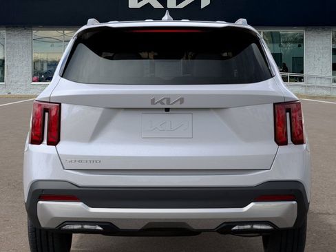 New 2026 Kia Sorento EX image 13