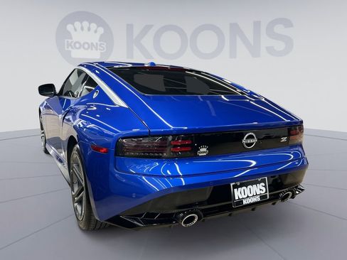 Used 2025 Nissan Z Sport w/ Floor Mat Package image 2