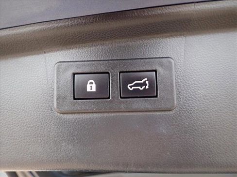 Used 2022 Subaru Outback Limited image 8