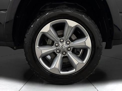 Used 2022 RAM 1500 Limited image 21