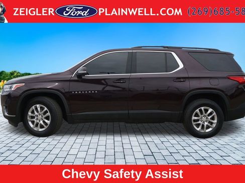 Used 2021 Chevrolet Traverse LT AWD/4WD image 2