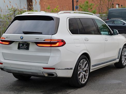 Used 2023 BMW X7 xDrive40i w/ Premium Package AWD/4WD image 7