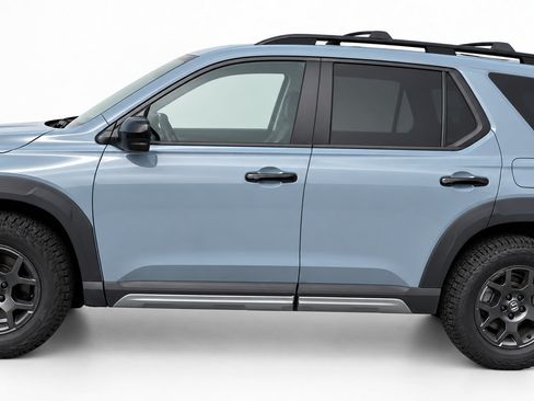 Used 2023 Honda Pilot TrailSport image 10