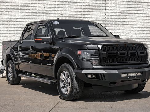 Used 2014 Ford F150 FX4 w/ Equipment Group 402A Luxury AWD/4WD image 7