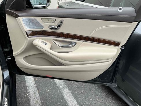 Used 2014 Mercedes-Benz S 550 Sedan image 79