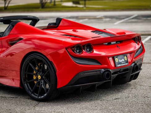 Used 2021 Ferrari F8 Tributo Novitec Upgrades image 32