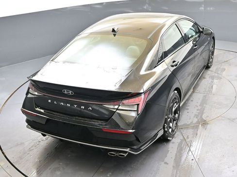 Certified 2025 Hyundai Elantra N Line image 40
