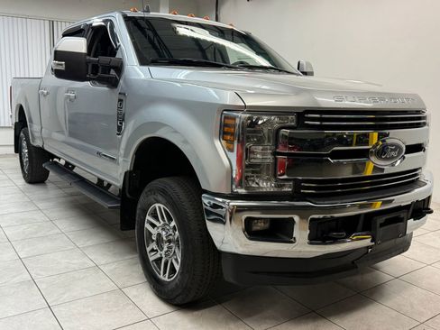 Used 2019 Ford F250 Lariat w/ Lariat Value Package image 1
