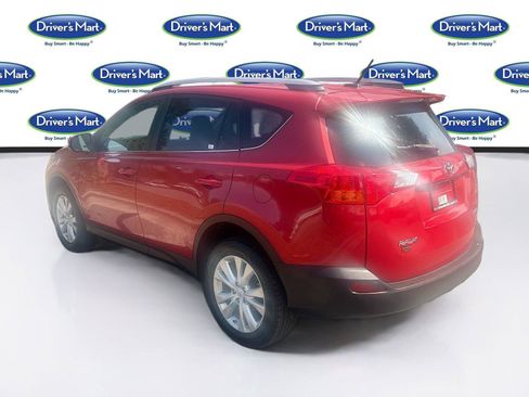 Used 2015 Toyota RAV4 Limited FWD image 5