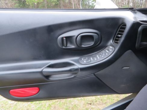 Used 2003 Chevrolet Corvette Convertible w/ Preferred Equipment Group1 image 20