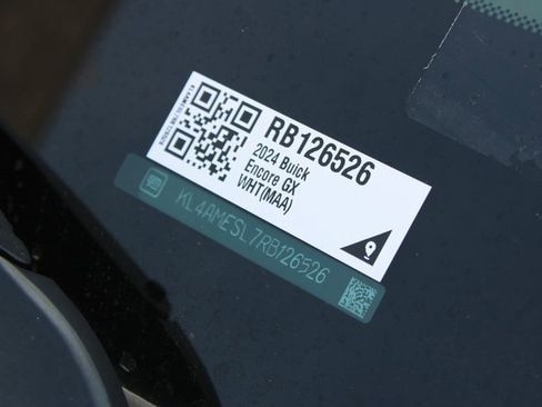 Used 2024 Buick Encore GX Sport Touring image 28