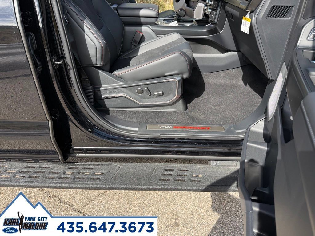 New 2025 Ford F150 Raptor AWD/4WD image 32