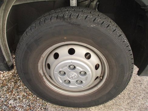 Used 2023 RAM ProMaster 2500 image 19