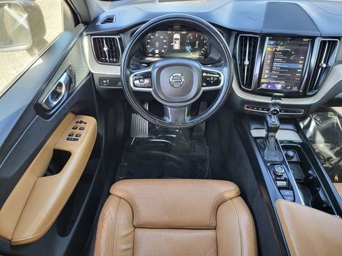 Used 2018 Volvo XC60 T6 Inscription w/ Luxury Seat Package AWD/4WD image 19