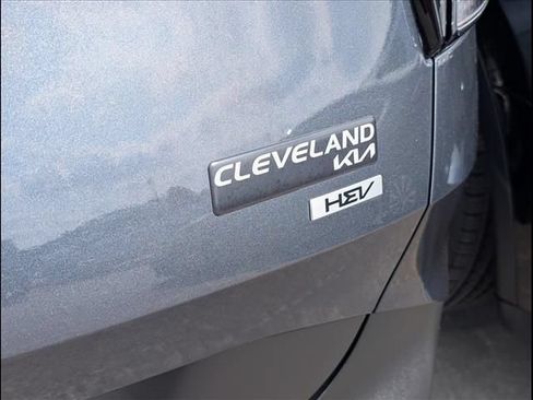 Used 2025 Kia Sportage EX AWD/4WD image 18