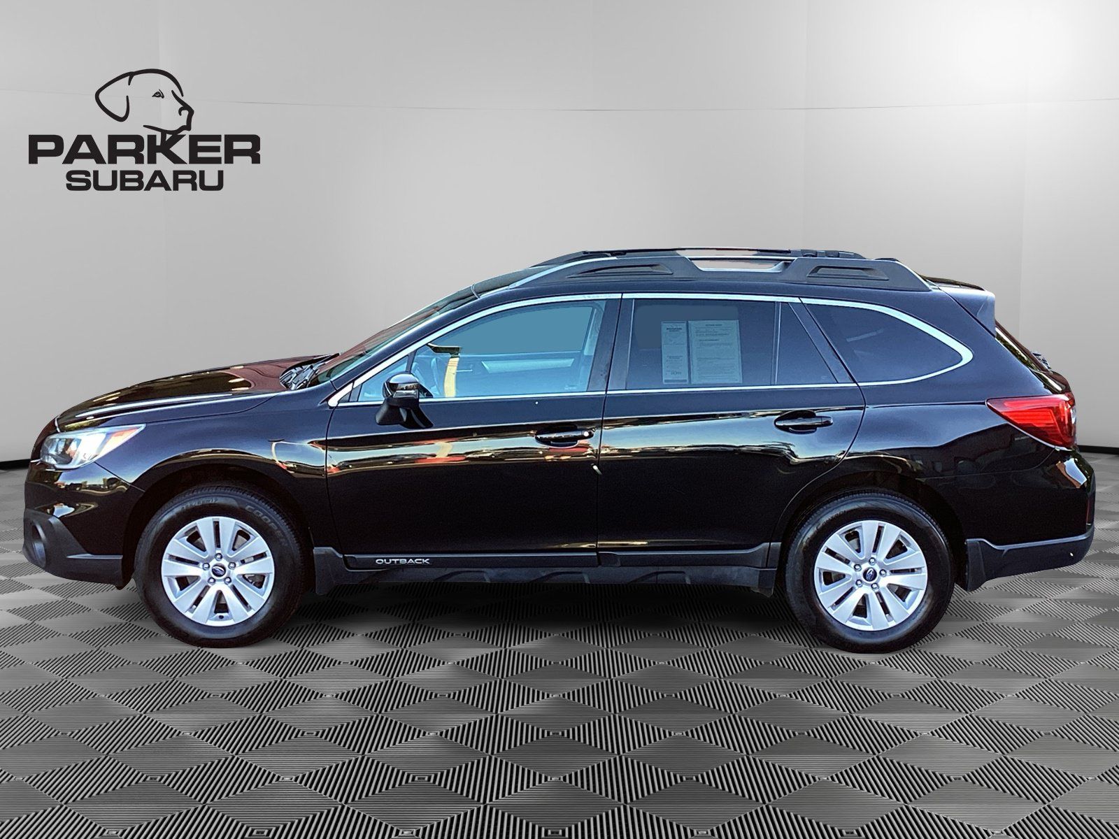 Used 2016 Subaru Outback 2.5i Premium AWD/4WD image 2
