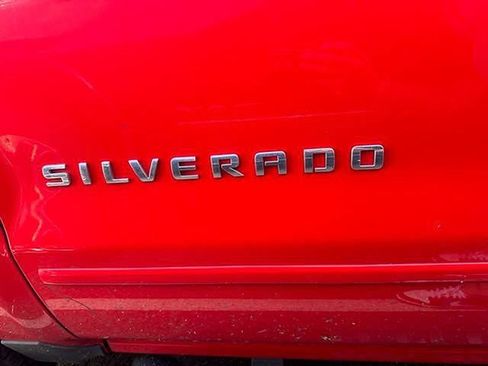 Used 2018 Chevrolet Silverado 1500 LT w/ All Star Edition AWD/4WD image 9
