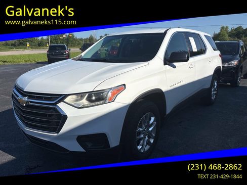 Used 2018 Chevrolet Traverse LS FWD image 1