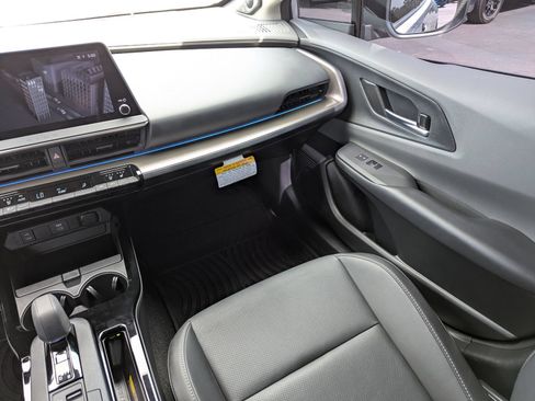 Used 2024 Toyota Prius Limited FWD image 16