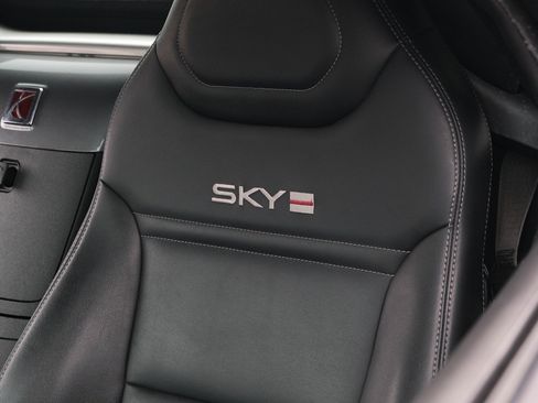 Used 2007 Saturn Sky Red Line image 17