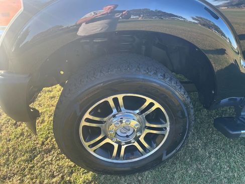 Used 2014 Ford F350 Platinum image 26