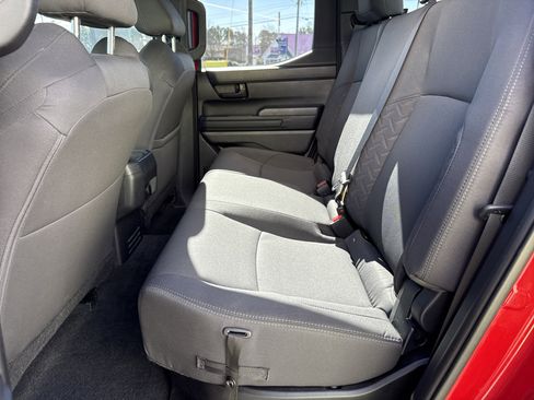 Used 2025 Toyota Tacoma 2WD Double Cab image 30