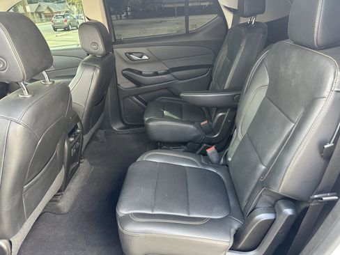 Used 2019 Chevrolet Traverse Premier w/ Redline Edition image 21