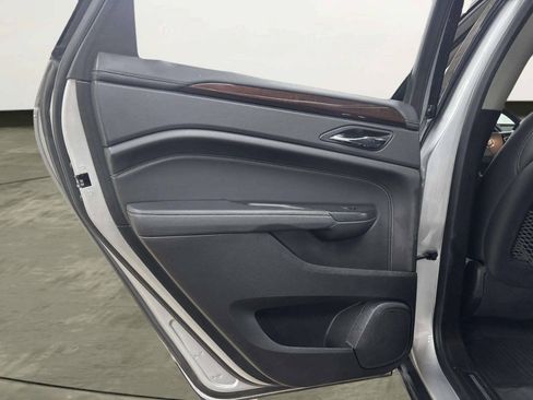 Used 2016 Cadillac SRX Luxury w/ Driver Awareness Package AWD/4WD image 15