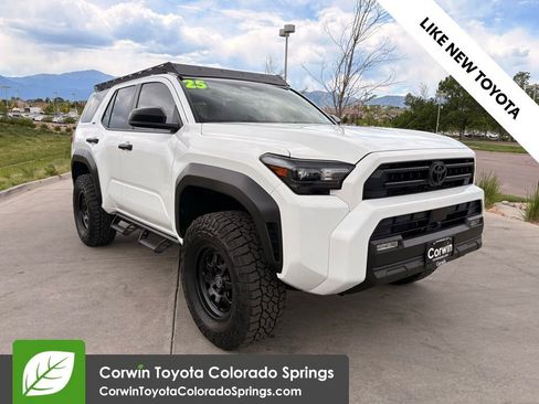 Used 2025 Toyota 4Runner SR5 AWD/4WD image 1
