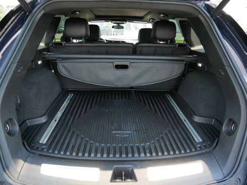 Used 2024 Cadillac XT5 Sportv w/ LPO, Floor Liner Package AWD/4WD image 16
