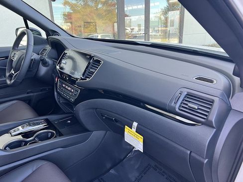 Used 2025 Honda Ridgeline Black Edition image 26