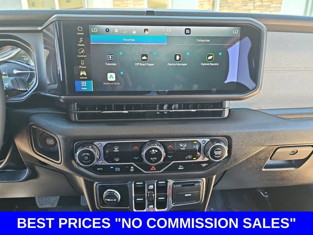 Used 2024 Jeep Wrangler Unlimited AWD/4WD image 19