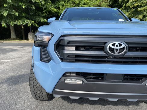Used 2026 Toyota Tacoma SR5 RWD image 14