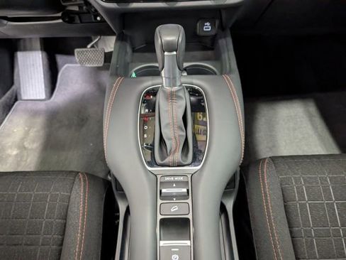 Used 2025 Honda HR-V Sport image 21