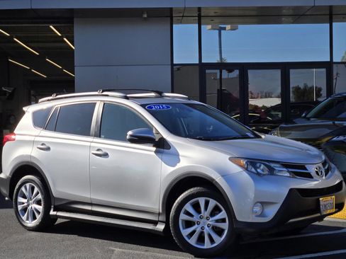 Used 2015 Toyota RAV4 Limited image 1
