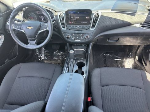 Used 2020 Chevrolet Malibu LT FWD image 13