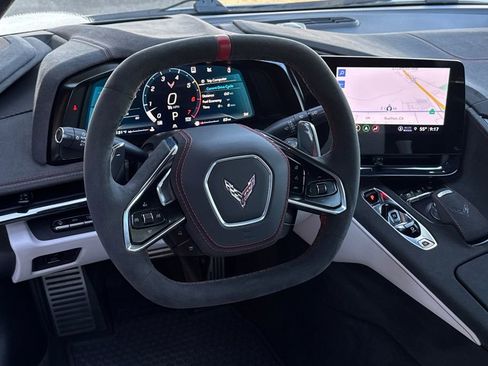 Certified 2023 Chevrolet Corvette Stingray w/ Z51 Performance Package image 15