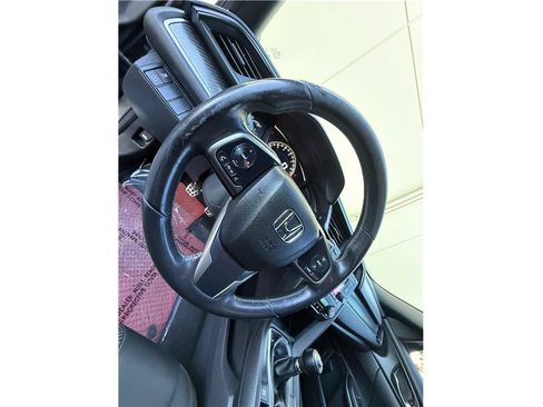 Used 2018 Honda Civic Sport image 13