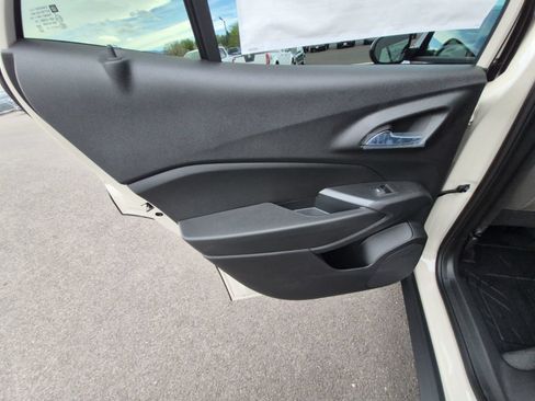 New 2026 Chevrolet Trax ACTIV FWD image 36