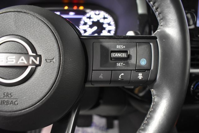 Certified 2025 Nissan Pathfinder SL AWD/4WD image 16