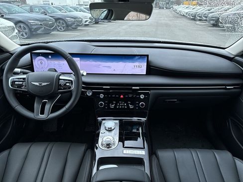 Used 2025 Genesis G80 2.5T image 10
