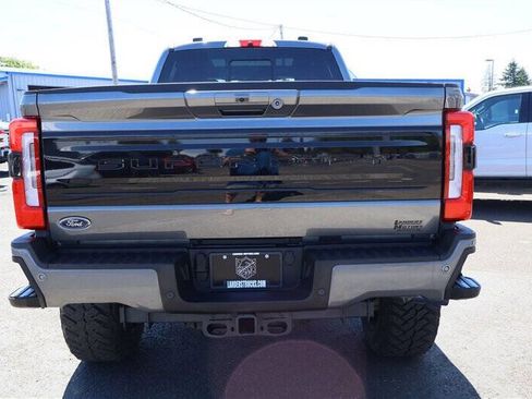 Used 2025 Ford F350 Platinum w/ Tremor Off-Road Package AWD/4WD image 5