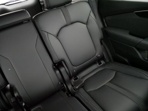 Certified 2025 Honda Pilot EX-L image 14