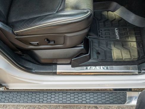 Used 2018 RAM 3500 Laramie Longhorn AWD/4WD image 45