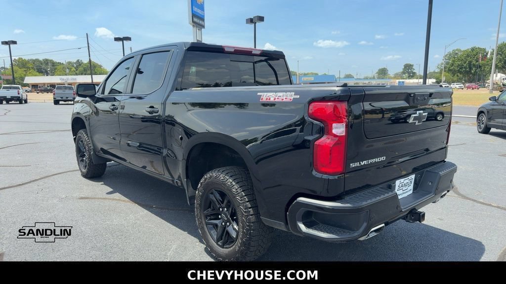 Used 2024 Chevrolet Silverado 1500 LT Trail Boss w/ LT Trail Boss Premium Package AWD/4WD image 6