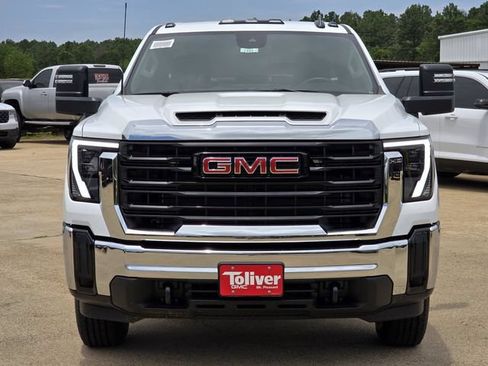 New 2026 GMC Sierra 2500 Pro AWD/4WD image 3