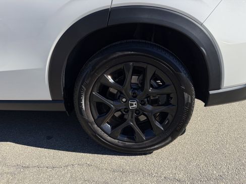 Certified 2024 Honda HR-V Sport image 8