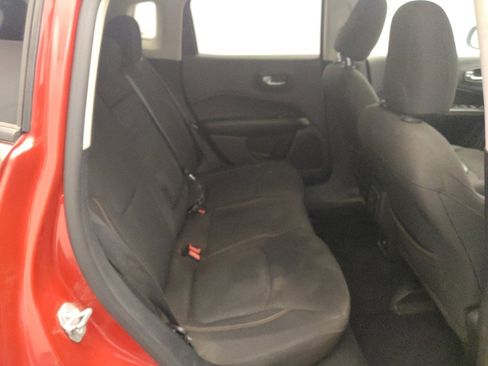 Used 2018 Jeep Compass Sport image 19