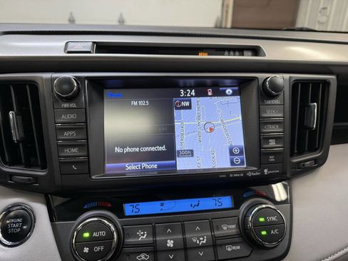 Used 2017 Toyota RAV4 Limited w/ Protection Package image 23